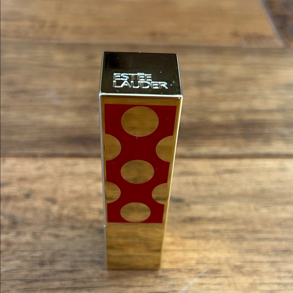 Estee Lauder Limited Edition Lipstick Velvet Ribbon Full Size New